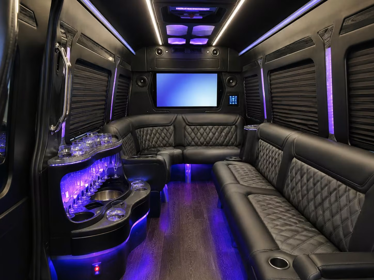 corporate retreat and team building transportation around tucson