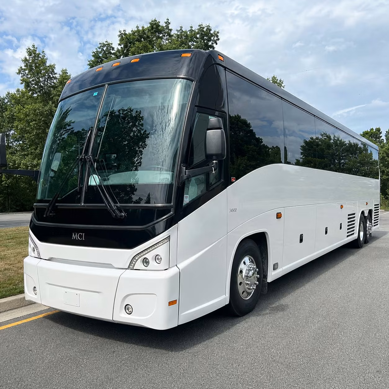 remote parking and airport shuttle solutions for tucson businesses